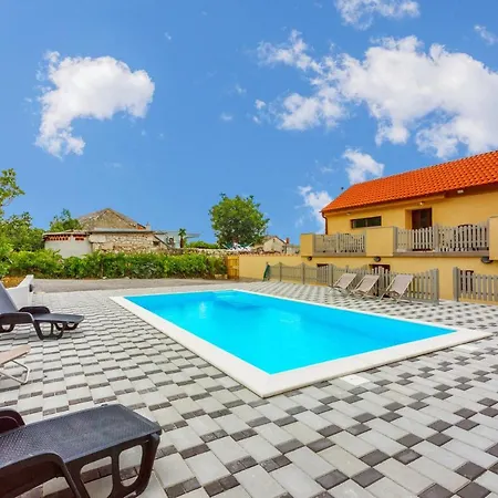 Casa Vista Holiday home